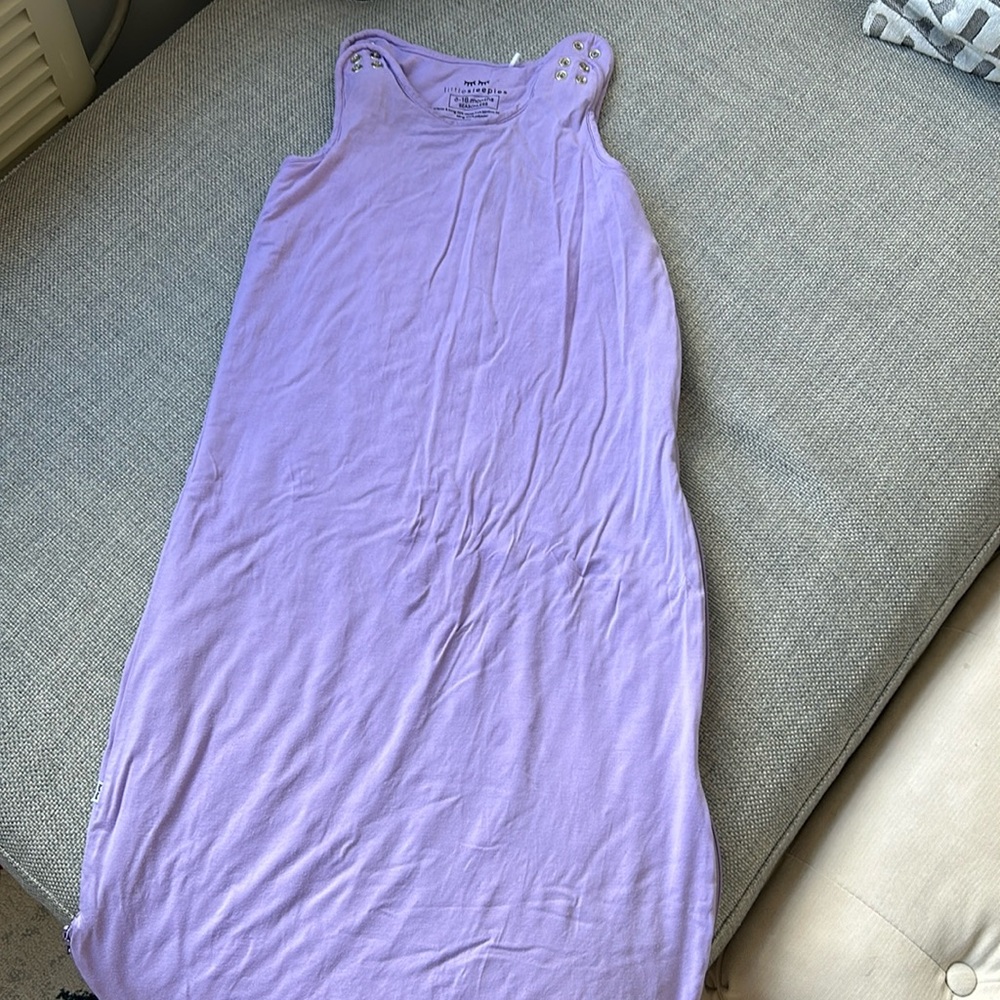 Little Sleepies sleeping sack size 6-18 months - seasonless